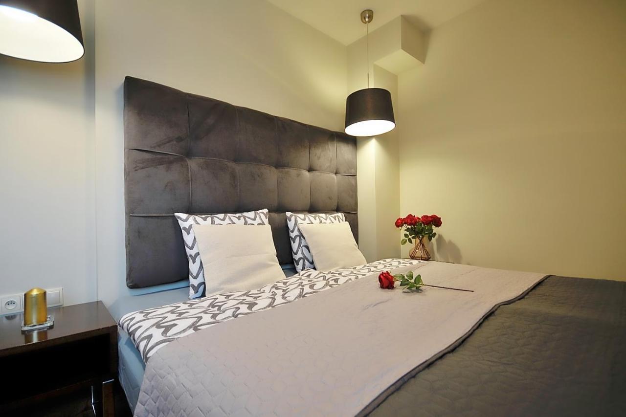 319 W Royal Tulip 200 M Do Plazy Dobruk Apartment