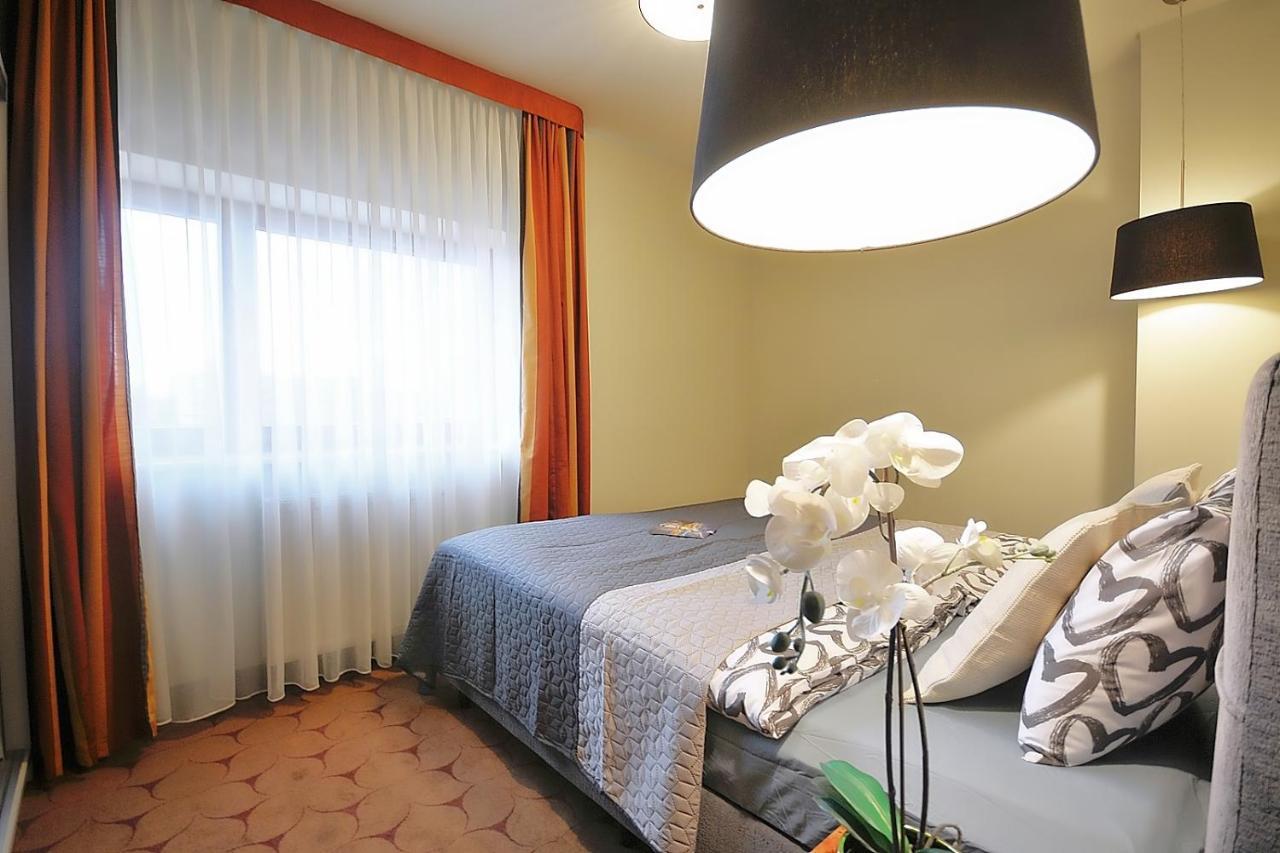 319 W Royal Tulip 200 M Do Plazy Dobruk Kolobrzeg
