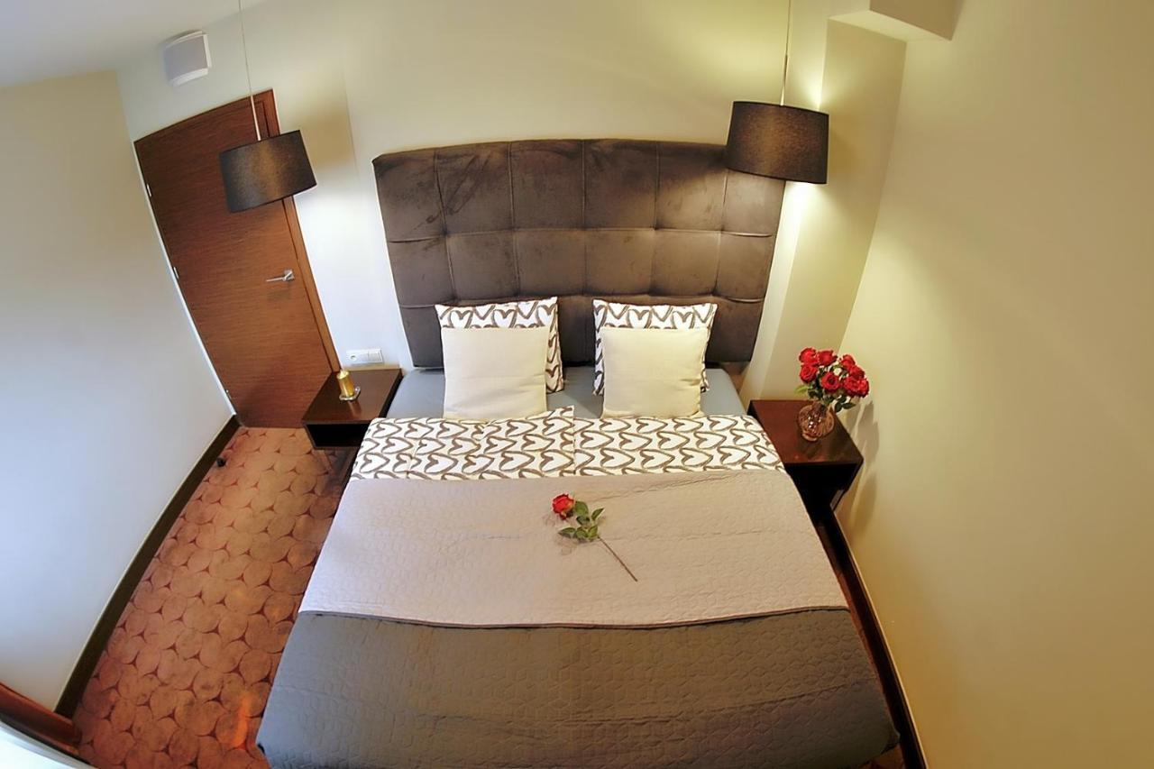 319 W Royal Tulip 200 M Do Plazy Dobruk Apartment *