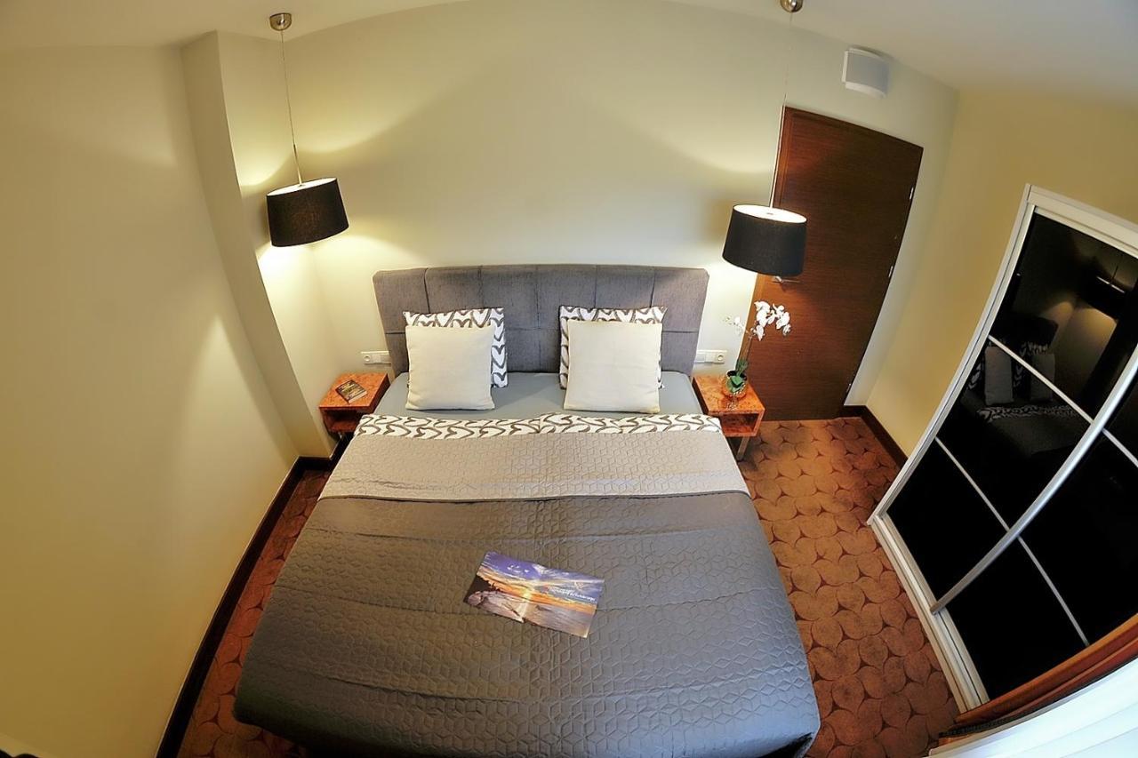 319 W Royal Tulip 200 M Do Plazy Dobruk Apartment