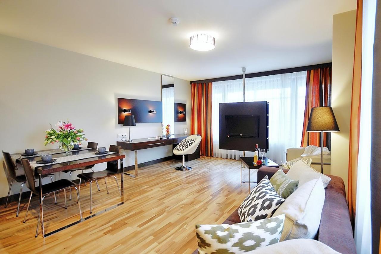 Apartment 319 W Royal Tulip 200 M Do Plazy Dobruk